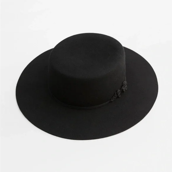 Zara | Accessories | Zara Passementerie Hat | Poshmark